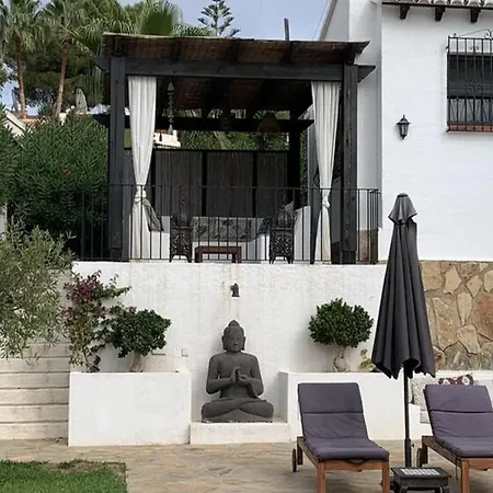 Villa Granadella Bay Hideaway *