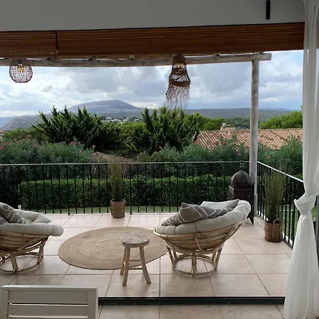 Villa Granadella Bay Hideaway *