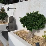Vila Granadella Bay Hideaway *