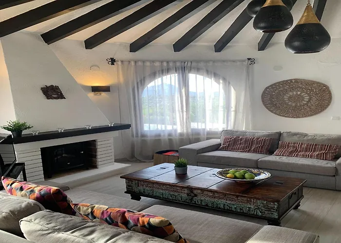 Granadella Bay Hideaway Villa