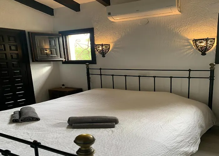 Villa Granadella Bay Hideaway