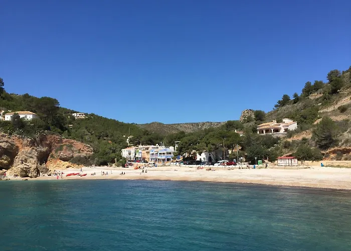 Villa Granadella Bay Hideaway *