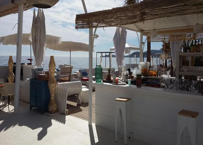 Villa Granadella Bay Hideaway